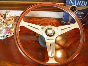 Nardi Wood Steering Wheel Fits all mercedes from 1980 to 1989