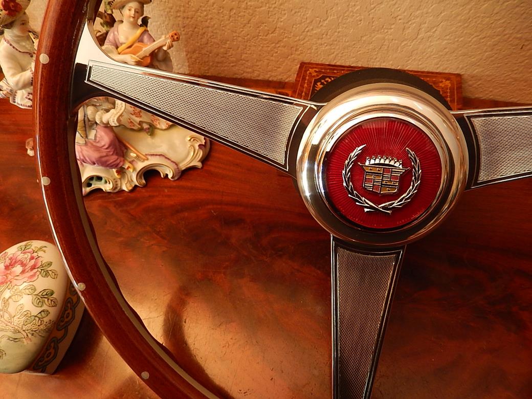 #8 Cadillac Steering Wheel